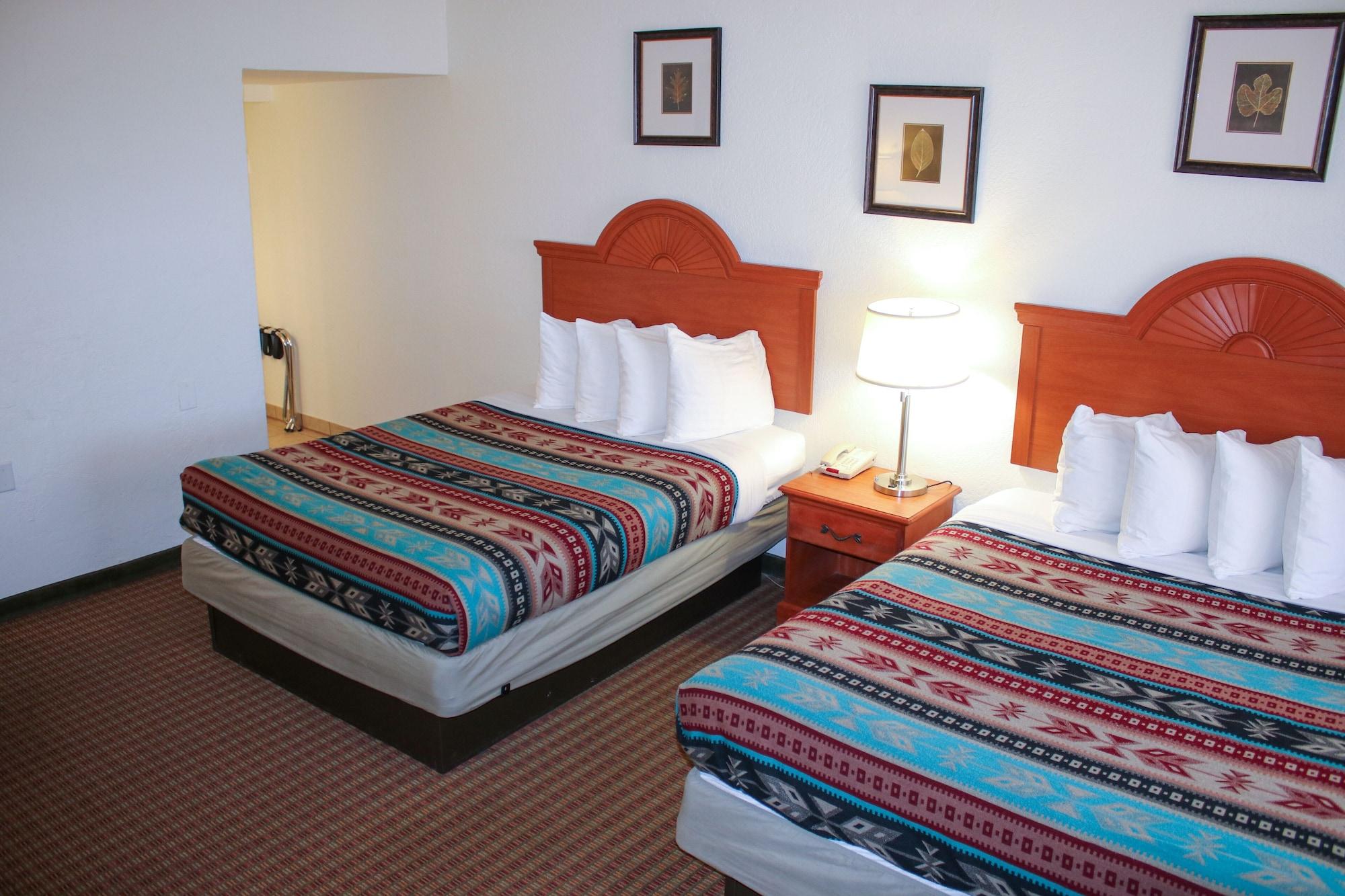 The Classic Desert Aire Hotel Аламогордо Экстерьер фото