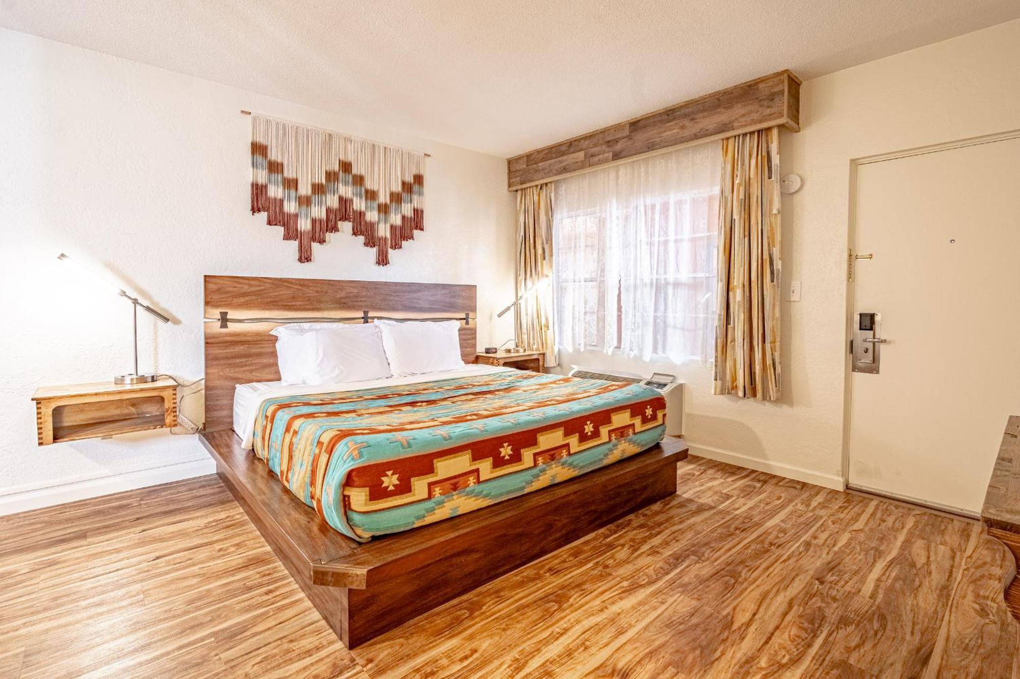 The Classic Desert Aire Hotel Аламогордо Экстерьер фото